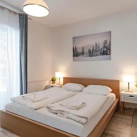 Апартаменты Vacationclub - Gorna Resorts Apartament 2.25 Шклярска-Поремба